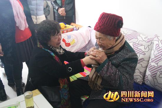 四川64歲老人被拐55年后終歸家 母親已近耄耋