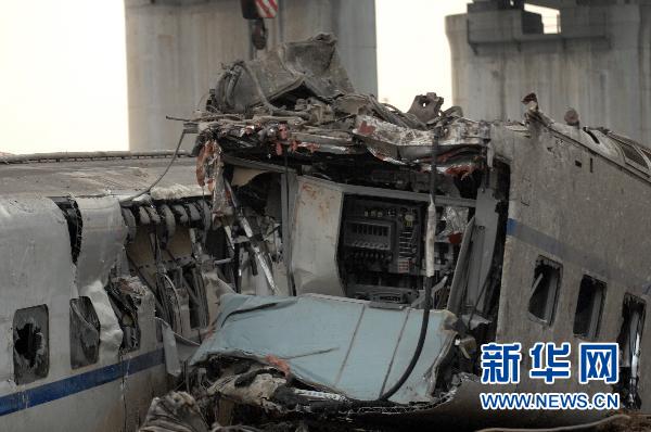 【溫州動車事故】事故現(xiàn)場清場接近尾聲