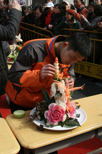 2013年青島蘿卜•元宵•糖球會(huì)盛大開(kāi)幕