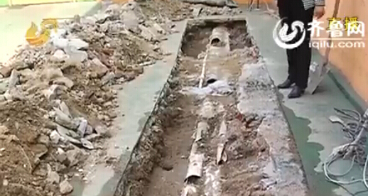 濟南一幼兒園下水道被堵墻面現裂縫 百名幼兒如廁難