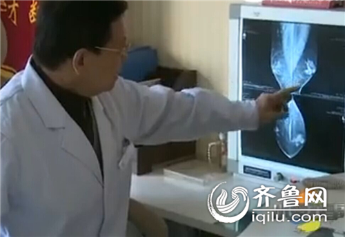 山西20歲小伙患乳房發(fā)育癥 用獎學金來濟南看病(圖)