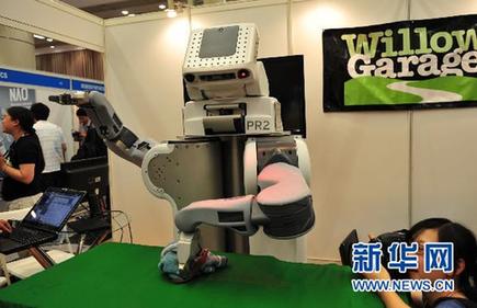 世界機器人“聚會”上海（組圖）