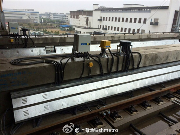 滬迪士尼地鐵列車(chē)不萌 回應(yīng)：是11號(hào)線一部分|圖