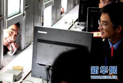 上海春運售票第一天：高鐵“清淡”普通車“火爆”