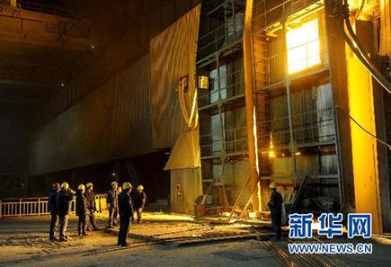 91歲老首鋼全線停產 