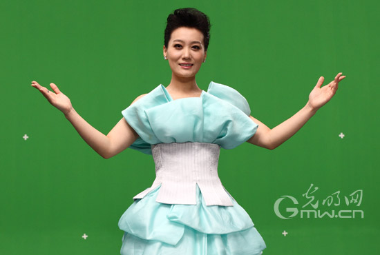 聽(tīng)，“國(guó)家形象”人物代表這樣說(shuō)