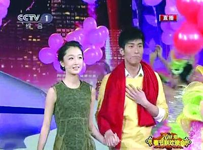 趙本山小品被指“吃老本”“花瓶”志玲實在美(圖)