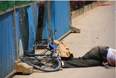 長沙一男子涉嫌危險駕駛肇事致無辜民眾5死6傷