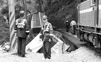 直擊阿里山小火車翻車現場:僅傾斜一秒就天翻地覆了