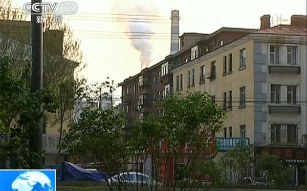 哈藥總廠污染調(diào)查:居民夏天戴口罩忍臭十多年