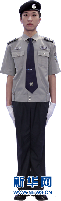 全國保安將換著新式服裝和統一標志(組圖)