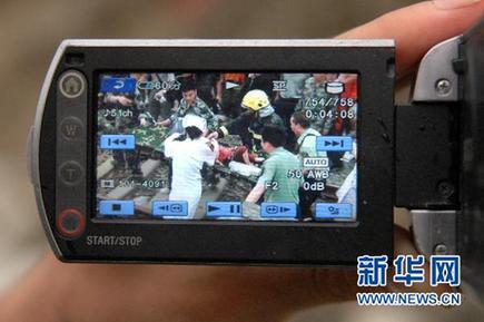 千方百計救治甬溫線事故傷者:1人1專家 1人1方案