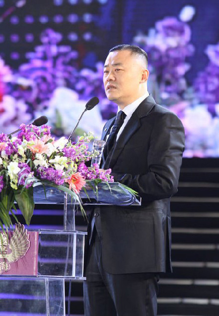 周立波“涉嫌”重婚?妻子前夫回國上訴(圖)