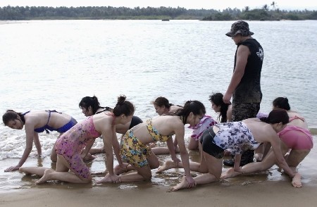 中國女保鏢首次公開進行“魔鬼日”極限訓練