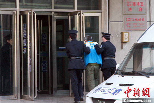 楊一民獲刑10年6個(gè)月 律師：他對(duì)判罰較滿意
