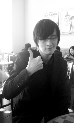 小伙模仿九國(guó)口音說英語(yǔ)爆紅 稱轉(zhuǎn)發(fā)太快有點(diǎn)蒙