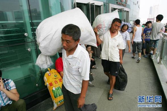 2012年全國鐵路暑運拉開帷幕