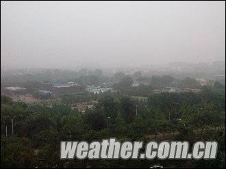 北京發(fā)布暴雨藍(lán)色預(yù)警 房山等地今晚將有強(qiáng)降雨