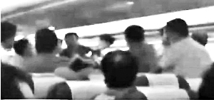 國際航班又現(xiàn)中國乘客互毆 航空公司稱控制局勢(shì)