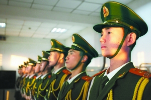 天安門國旗護衛隊20歲啦！