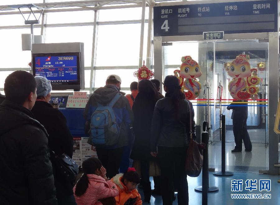 春節臨近 全國多地迎來節前春運客流高峰