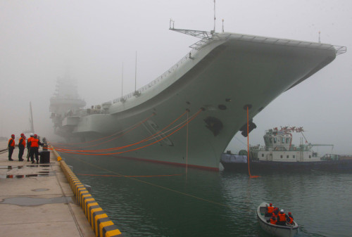 遼寧艦?zāi)陜?nèi)將擇機(jī)遠(yuǎn)航 3千間艙室曾讓艦員迷路