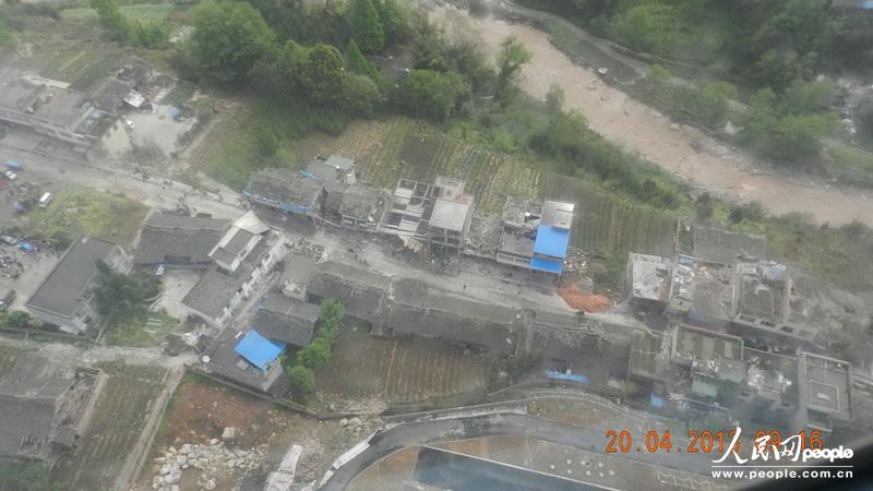 空軍馬曉天司令員飛赴四川指揮抗震救災(zāi)