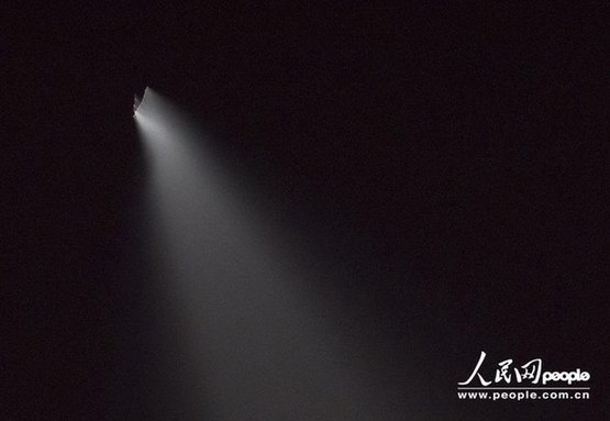 我國(guó)多地出現(xiàn)UFO 網(wǎng)友分析疑是反導(dǎo)試驗(yàn)（圖）