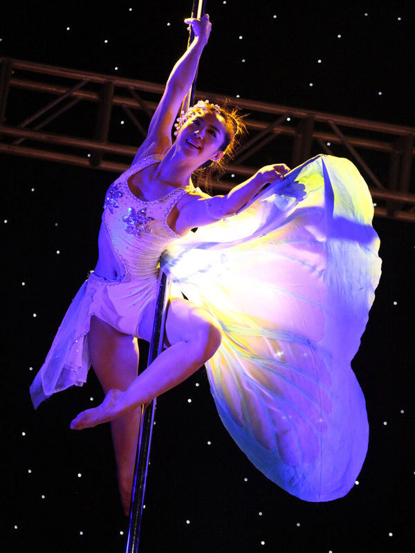 鋼管舞劇梁祝優(yōu)美驚艷 揭秘臺前幕后