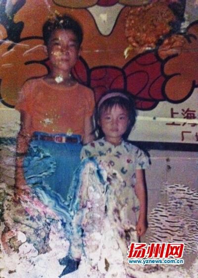 男子打工17年供妹上學 “復旦妹”棄高薪為兄治病