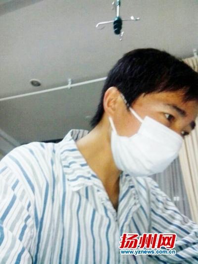 男子打工17年供妹上學 “復旦妹”棄高薪為兄治病