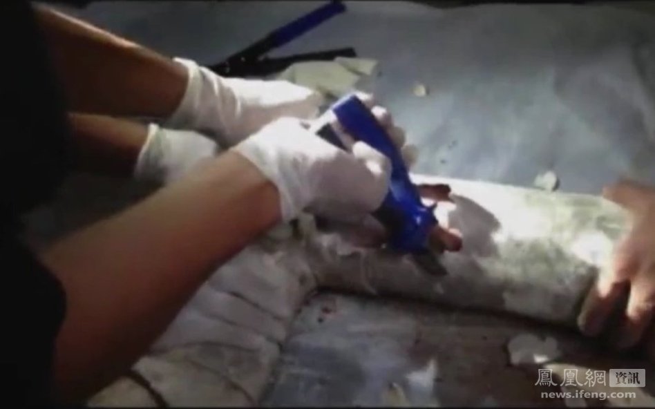 浙江廁所男嬰生母找到 系廁所產(chǎn)子滑入下水道