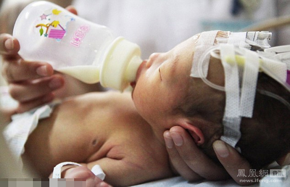 浙江廁所男嬰生母找到 系廁所產(chǎn)子滑入下水道