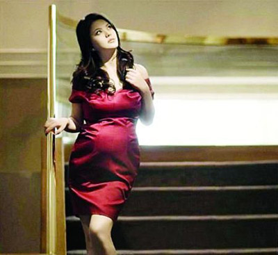 姚晨懷孕9個月大肚照曝光 女星罕見孕照妖嬈PK（組圖）