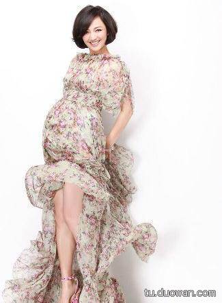 姚晨懷孕9個月大肚照曝光 女星罕見孕照妖嬈PK（組圖）