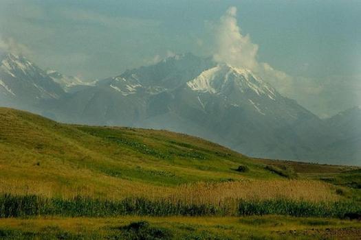 中國新疆天山“申遺”成功（組圖）