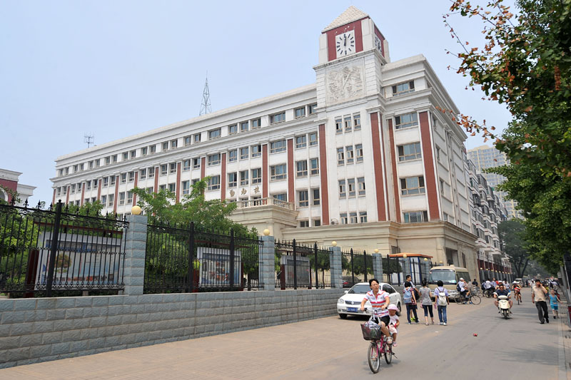 高清：韓亞航班在美失事 浙江兩名女中學(xué)生在空難中罹難