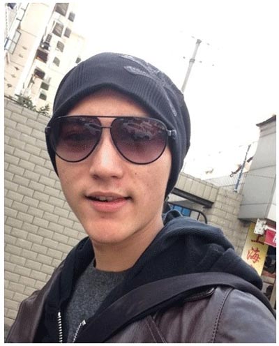 武漢85后帥氣火鍋店老板墜樓身亡 上千網友微博悼念