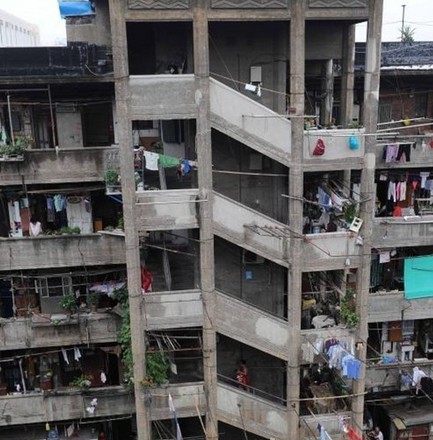 現實版豬籠城寨似古羅馬斗獸場 攝影師鏡頭再現蝸居心酸(圖)