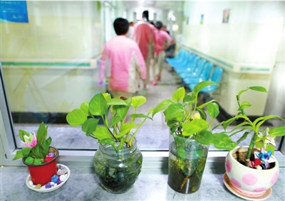 探訪北京精神病患病房：患者不穿病服隨意進出（組圖）