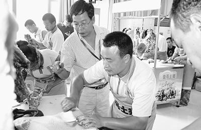 北大第二位豬肉哥多地開百家分店 海歸爭相加入