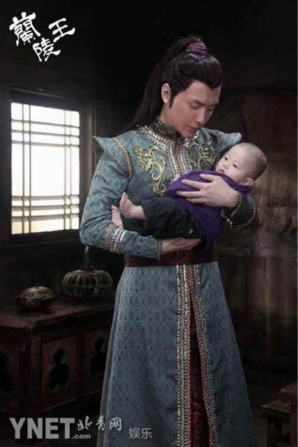 “蘭陵王”馮紹峰林依晨幕后賣萌耍帥 吻戲曝光