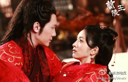 “蘭陵王”馮紹峰林依晨幕后賣萌耍帥 吻戲曝光