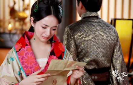 “蘭陵王”馮紹峰林依晨幕后賣萌耍帥 吻戲曝光