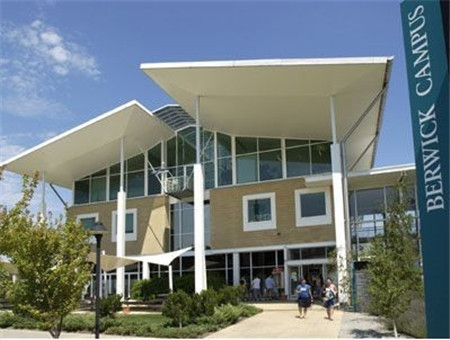 出國留學 各國學費一覽