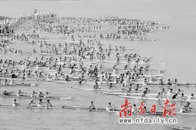 新旅游法將實(shí)施 游客擔(dān)心漲價國慶前出行