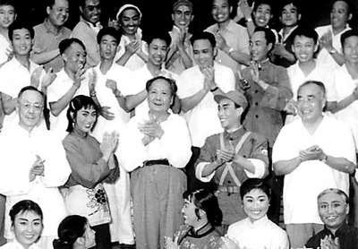 開國(guó)功臣滕代遠(yuǎn)之子回憶:看《紅嫂》有幸見到毛主席