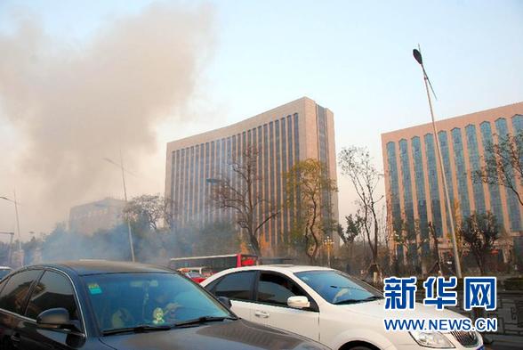 太原迎澤大街山西省委附近爆炸致1死1重傷7輕傷