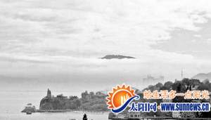 鼓浪嶼上空現(xiàn)海市蜃樓 專家：疑是平流霧造成錯覺