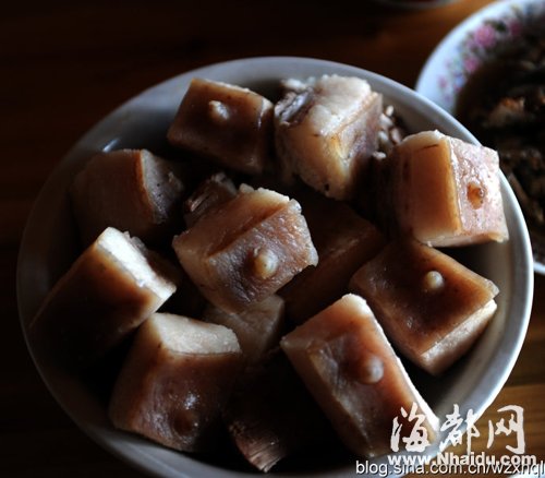福建師大食堂又出神菜“紅燒豬乳頭” 網(wǎng)友要組團(tuán)嘗鮮